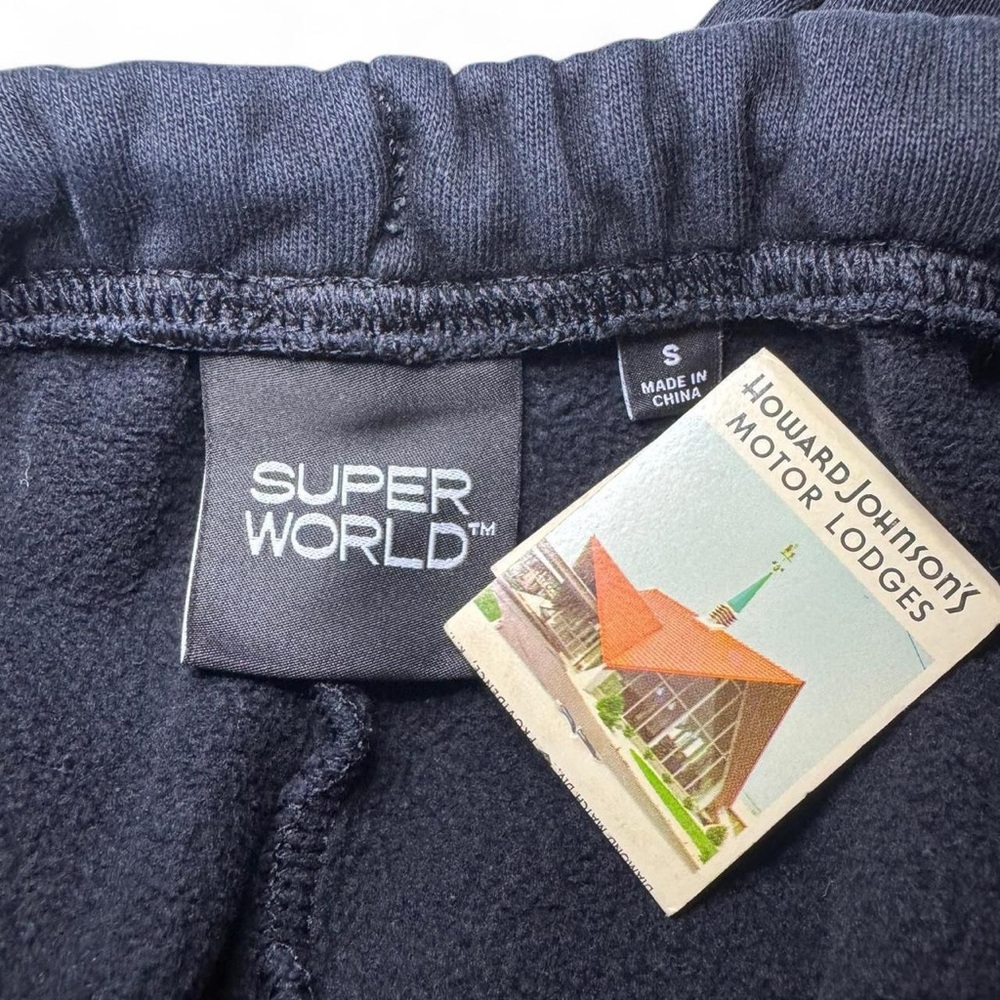 Aritzia SuperWorld TnA Baggy 90s Style Casual Washed Black Sweatpants — SMALL - Picture 2 of 8